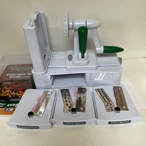 Veggetti Pro Vegetable Cutter As seen on TV Spaghetti Spiral Table T…